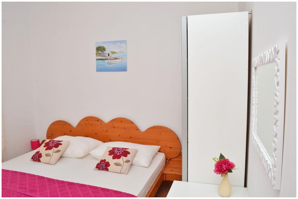 סגט ווראנייצה Apartments Luciano חדר תמונה