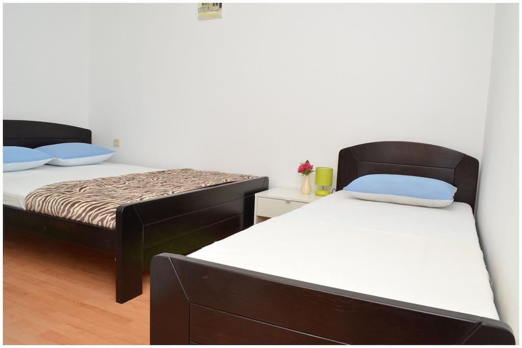 סגט ווראנייצה Apartments Luciano מראה חיצוני תמונה